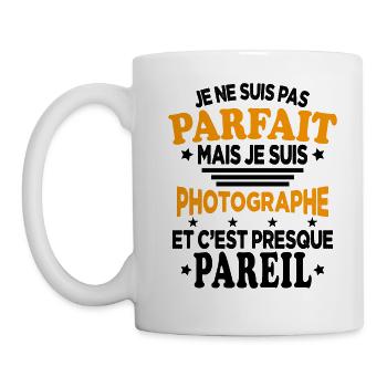 Pas Parfait Mais Je Suis Photographe Idée Cadeau - Mug blanc - blanc - Gauche