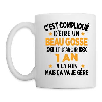 Compliqué d'être un Beau Gosse et D'avoir 1 An - Mug blanc - blanc - Gauche