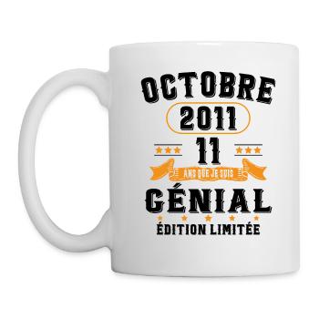 11 Ans Anniversaire Vintage Né(e) en Octobre 2011 - Mug blanc - blanc - Gauche