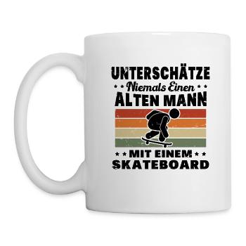Unterschätze niemals einen alten Mann Skateboard - Tasse - Weiß - Links
