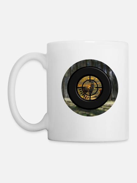 Ein Hirsch durch das Zielfernrohr - Tasse - Weiß
