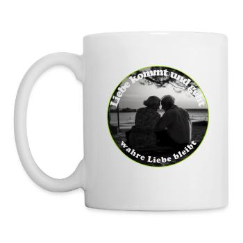 Liebe gehört zu einer erfüllten Beziehung - Tasse - Weiß - Links