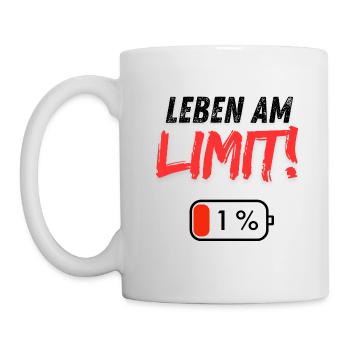 Leben am Limit – Akku 1% Spruch Shirt - Tasse - Weiß - Links