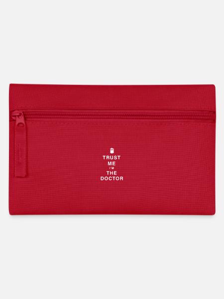 Vertrau mir ich bin Arzt lustige Sprüche - Federtasche - Rot