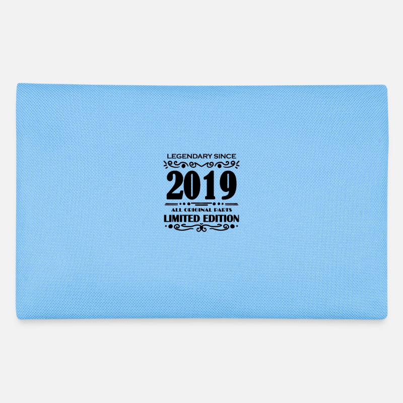 2019 - Année de construction 2019 - Millésime 2019 Trousse