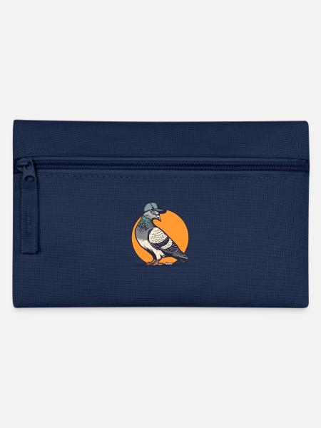 Coole Taube mit Baseball Mütze im Street Style - Federtasche - Hellblau