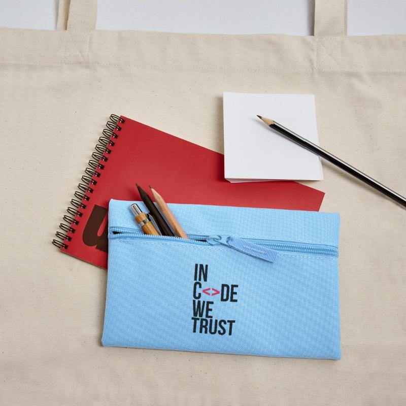 in code we trust ! Pencil Case