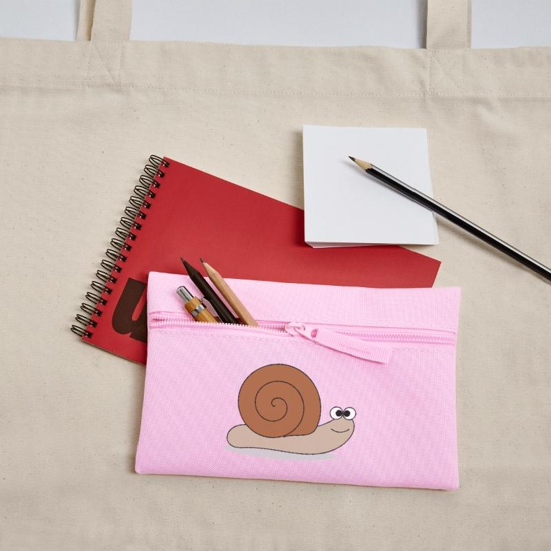 Brown escargot Trousse