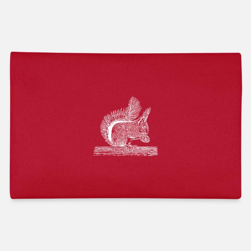 Süßes Eichhörnchen mit Nuss Federtasche