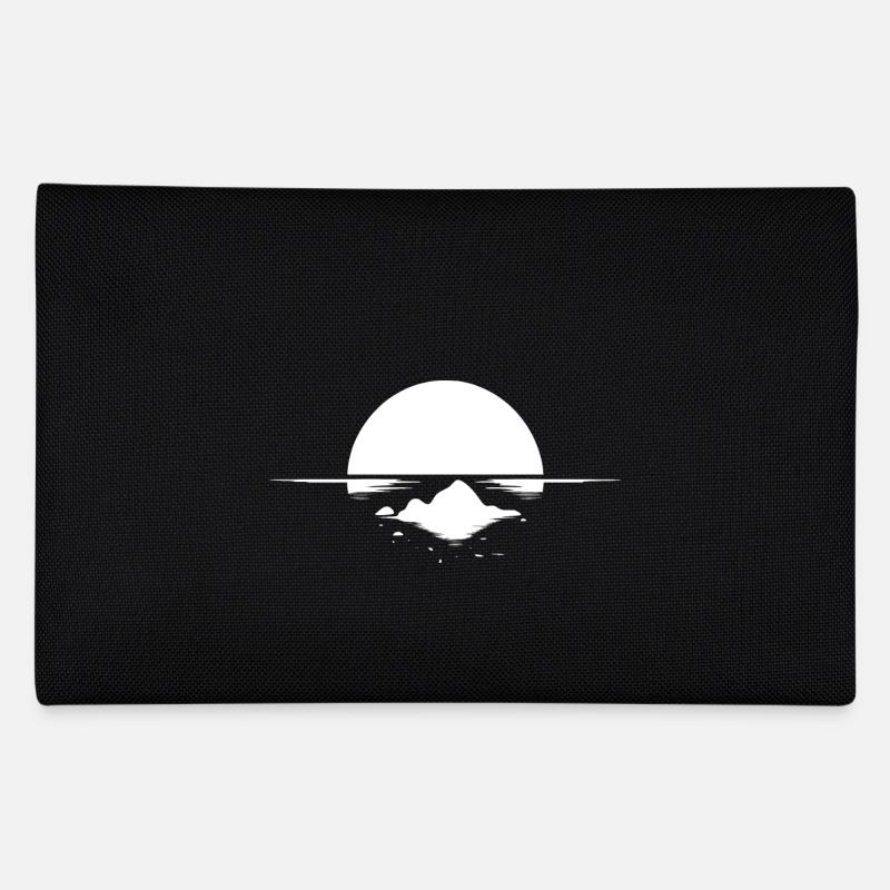 Île tropicale solitaire au coucher du soleil Trousse