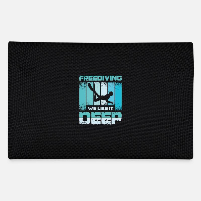 Freediving we like it deep Federtasche