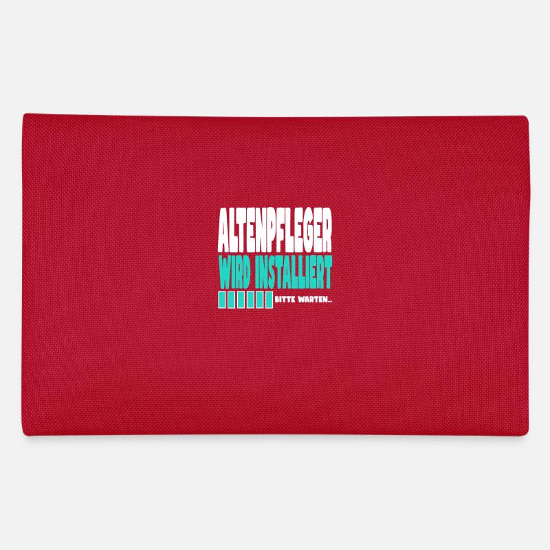 ALTENPFLEGER wird installiert Federtasche