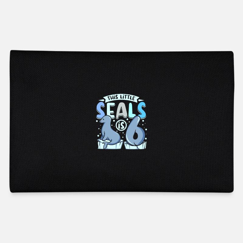 6 years old this little seal is 6th birthday Federtasche