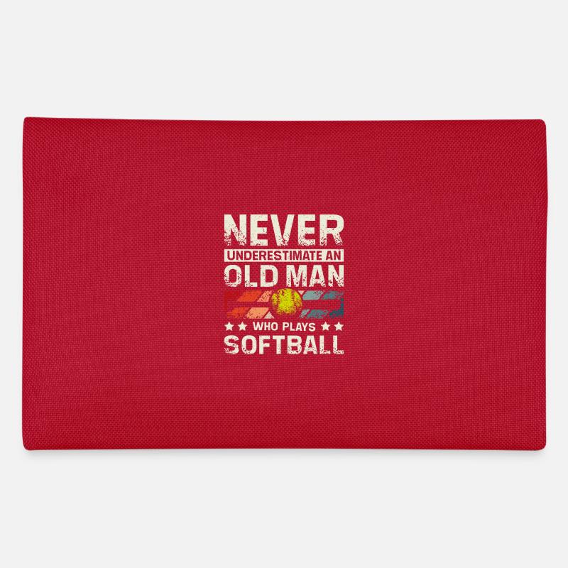 Never underestimate an old man who plays softball Federtasche