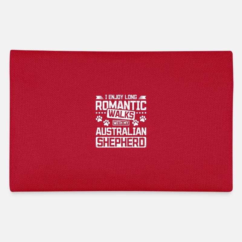 Long romantic walks with my australian shepherd Federtasche