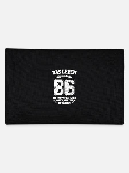 86. Geburtstag Geschenk Das Leben Beginnt Mit 86 - Federtasche - Schwarz - Hinten