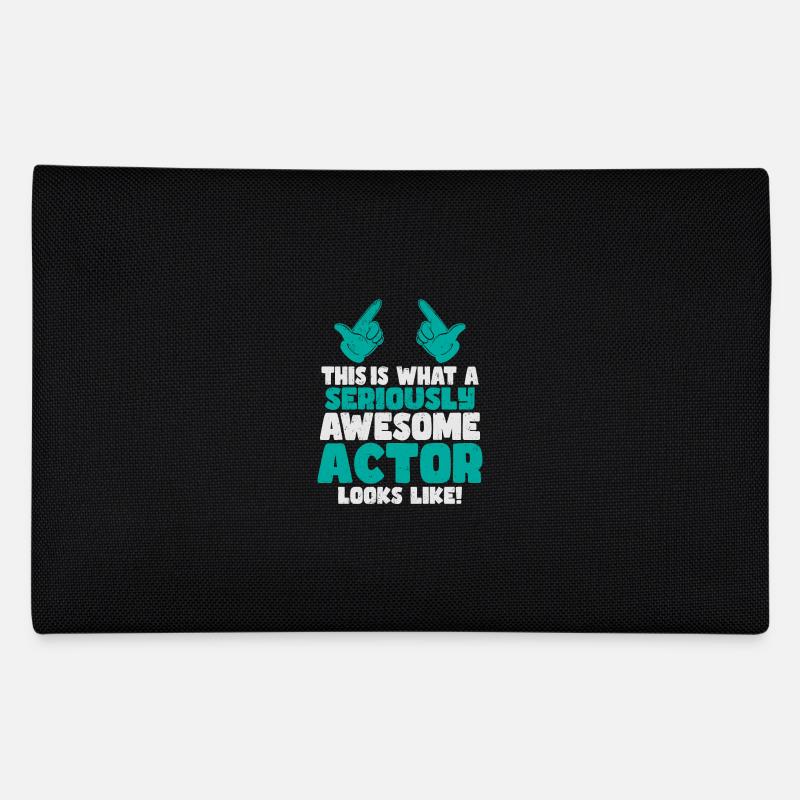 This is what a cool awesome actor looks Federtasche