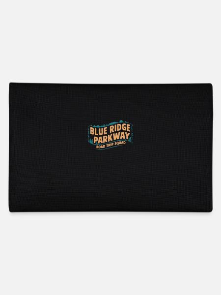 Blue Ridge Parkway Road Trip Squad - Federtasche - Schwarz - Hinten