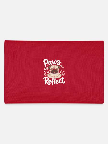Paws And Reflect Yoga Pug Meditation Entspannt - Federtasche - Rot - Hinten