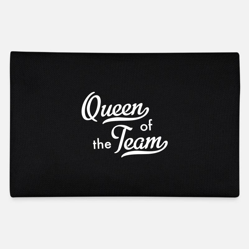 Queen of the Team - Federtasche - Schwarz