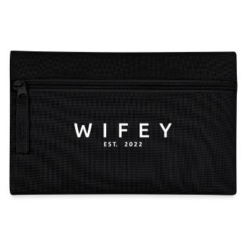 Wifey Est. 2022 Ehefrau to Be Verlobung Hochzeitsgeschenk - Federtasche - Schwarz - Vorne