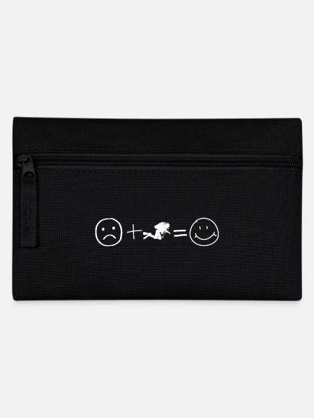 Scuba diving from sad to happy - Pencil Case - black
