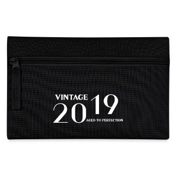 Jahrgang 2019 in Perfektion gereift - Federtasche - Schwarz - Vorne