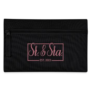 Sr. & Sra. Est. 2023 - Hochzeitsgeschenk für Männer & Frauen - Federtasche - Schwarz - Vorne