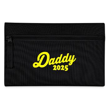 Papa 2025 - dad 2025 - Daddy 2025 - Federtasche - Schwarz - Vorne