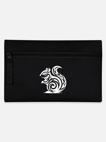 Kleines Baby Eichhörnchen in Tattoo Style - Federtasche - Schwarz