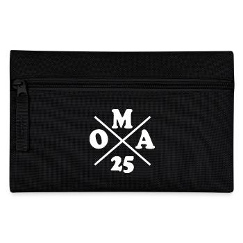 Oma 2025 - Federtasche - Schwarz - Vorne