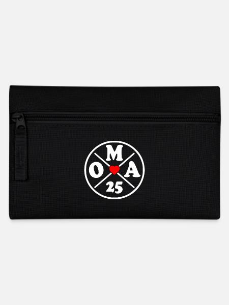Oma 2025 - Federtasche - Schwarz
