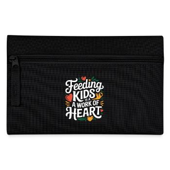 Feeding Kids Is A Work Of Heart 7 - Federtasche - Schwarz - Vorne
