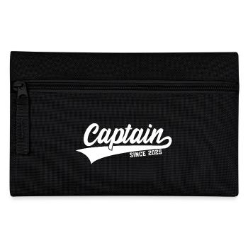 CAPTAIN SINCE 2025 KAPITÄN - Pencil Case - black - Front