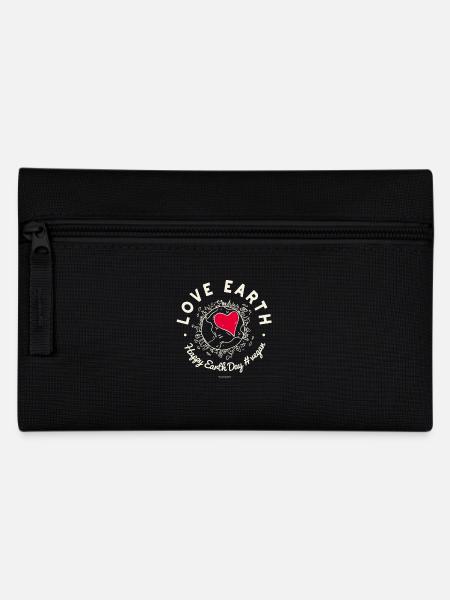Vegan TShirt "Love Earth - Happy Earth Day" Black - Pencil Case - black