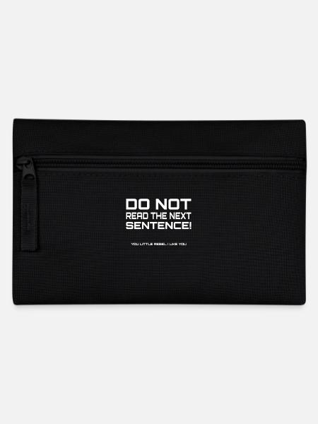 Do not read the next sentence - Federtasche - Schwarz
