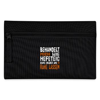 Hefeteig - Federtasche - Schwarz - Vorne