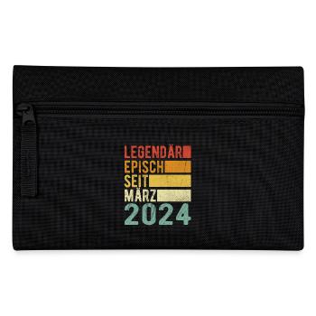 Legendär seit März 2024 - Federtasche - Schwarz - Vorne