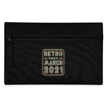 Geburtstag März 2021 Retro Geschenk - Federtasche - Schwarz - Vorne