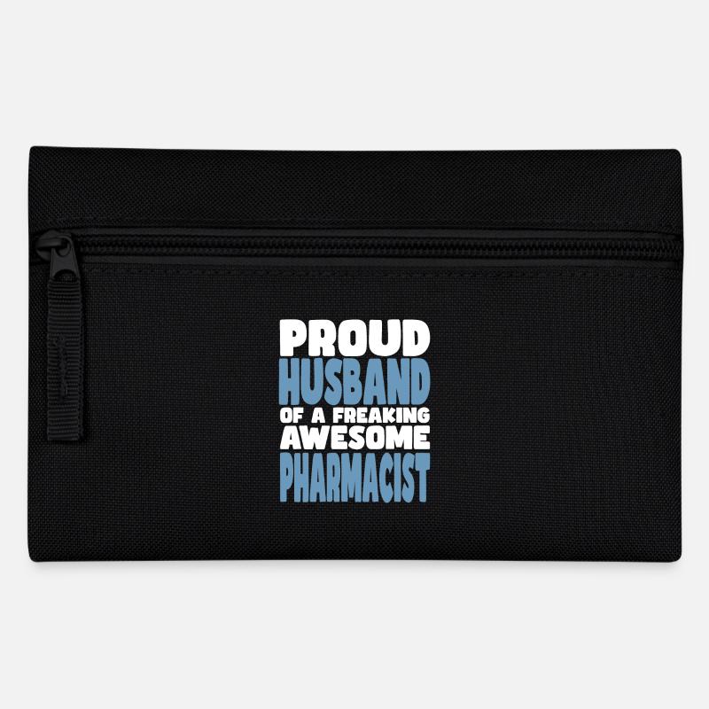 Stolze Ehefrau Eines Verdammt Guten Apothekers - Federtasche - Schwarz