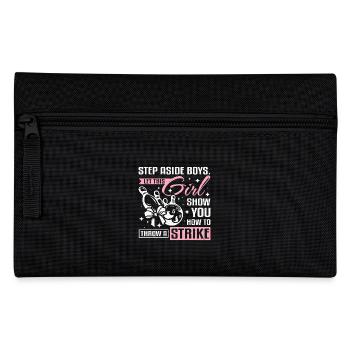 Let this girl show you how to strike - Federtasche - Schwarz - Vorne