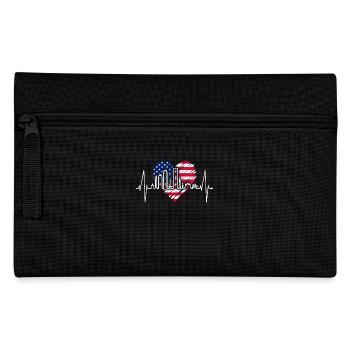 Boston Skyline Herzschlag USA Flagge Herz Liebe - Federtasche - Schwarz - Vorne
