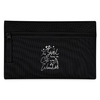 This girl runs on cats and wine - Pencil Case - black - Front