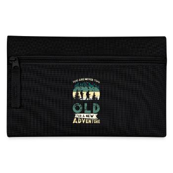 Wanderabenteuer Wanderer Geschenk Bergwald - Federtasche - Schwarz - Vorne