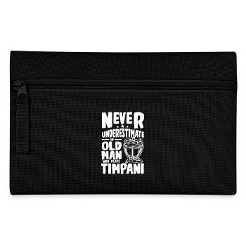 Never underestimate an old man who plays Timpani - Federtasche - Schwarz - Vorne