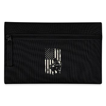 Kneeling soldier and U.S. flag Veterans Day 4th of July - Pencil Case - black - Front