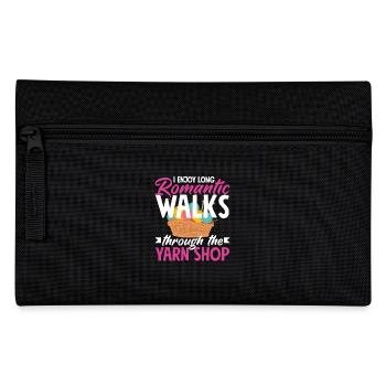 Knitting loves long romantic walks - Pencil Case - black - Front