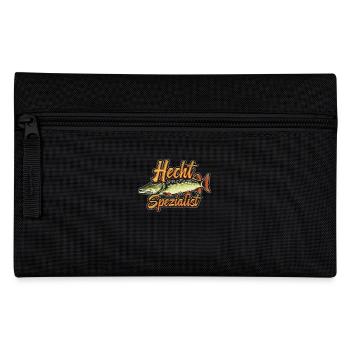 HECHT SPEZIALIST Lustiges Angler Outfit Hecht - Federtasche - Schwarz - Vorne