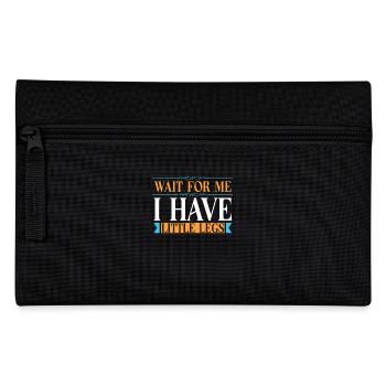 Wait for me, I've got little legs more humorous - Pencil Case - black - Front