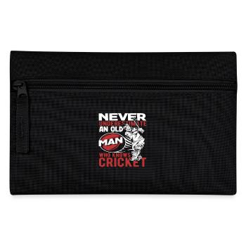 Ne sous-estimez jamais un vieil homme de cricket - Trousse - noir - Devant